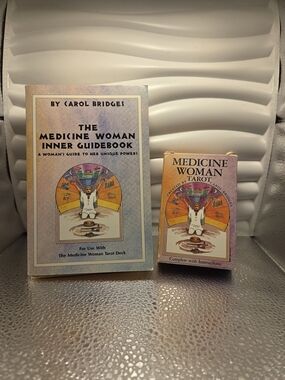 Medicine Woman Tarot Kit
